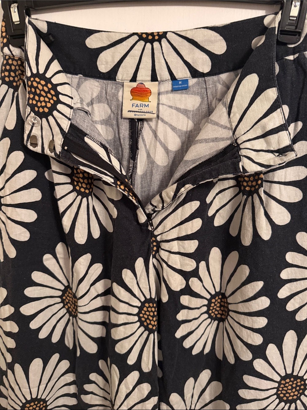 Farm Rio Linen Blend Daisy Wide-Leg Pants - Picture 7 of 9